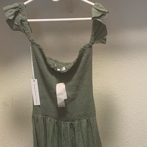 Green summer maxi dress, slit in front and tube top style